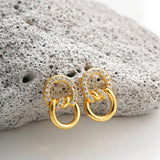 18K Gold Double D Ring Micro Inlaid Zircon Bends And Hitches Stud Earrings - Zambeel