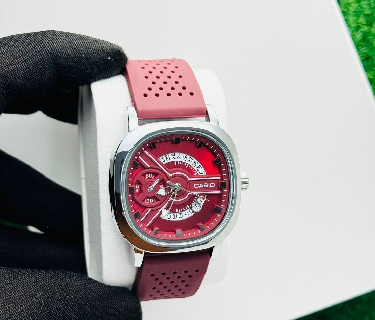 Analog Men’s Wrist Watch - Zambeel