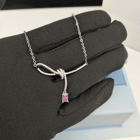 Aurora Small Sugar Cube Ribbon Knot Necklace Female Clavicle Chain - Zambeel