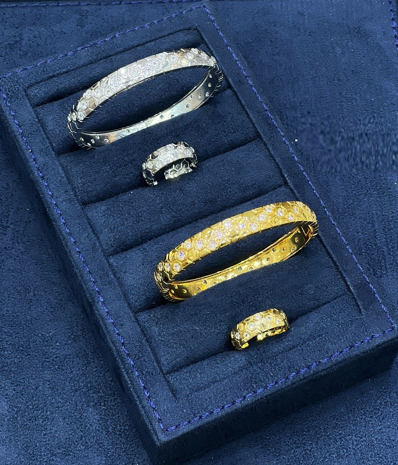 Classic Crystal Edge Kada Set - Zambeel
