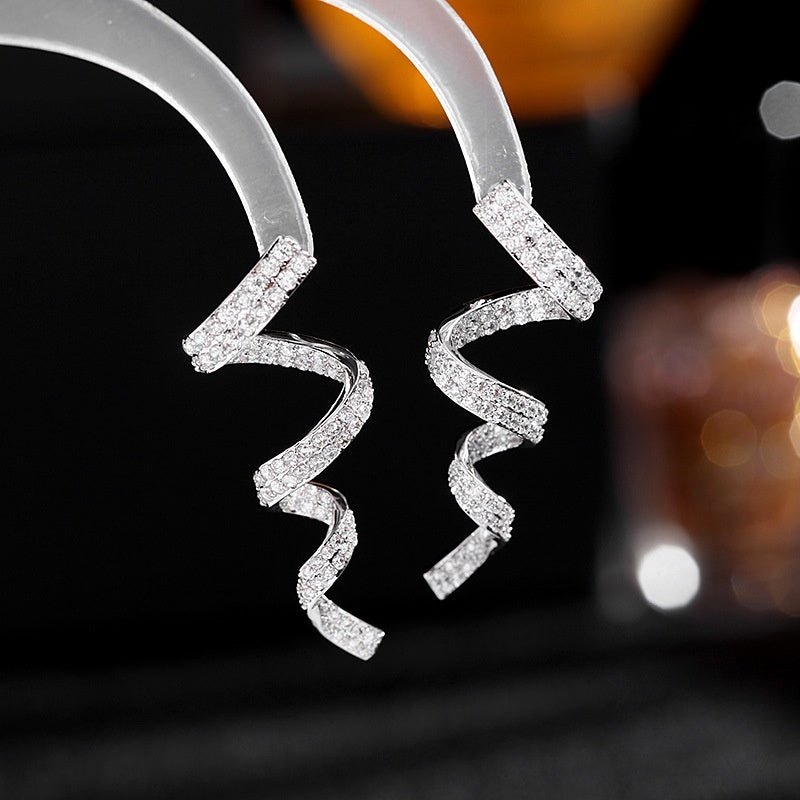 Cold Wind Zircon Minimally Personalized Spiral Wire Earrings - Zambeel