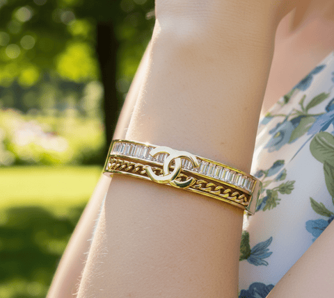 Crystal Chain Bangle - Zambeel