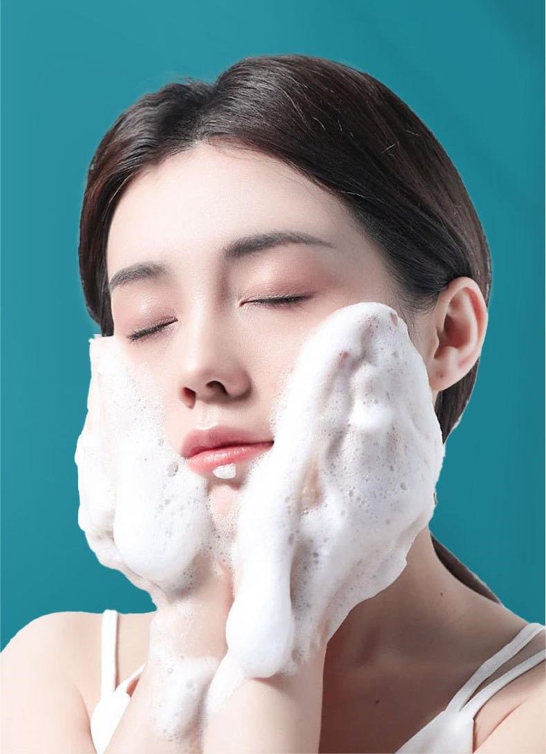 Dr. Hao Institute - Whitening Facial Cleanser - Zambeel
