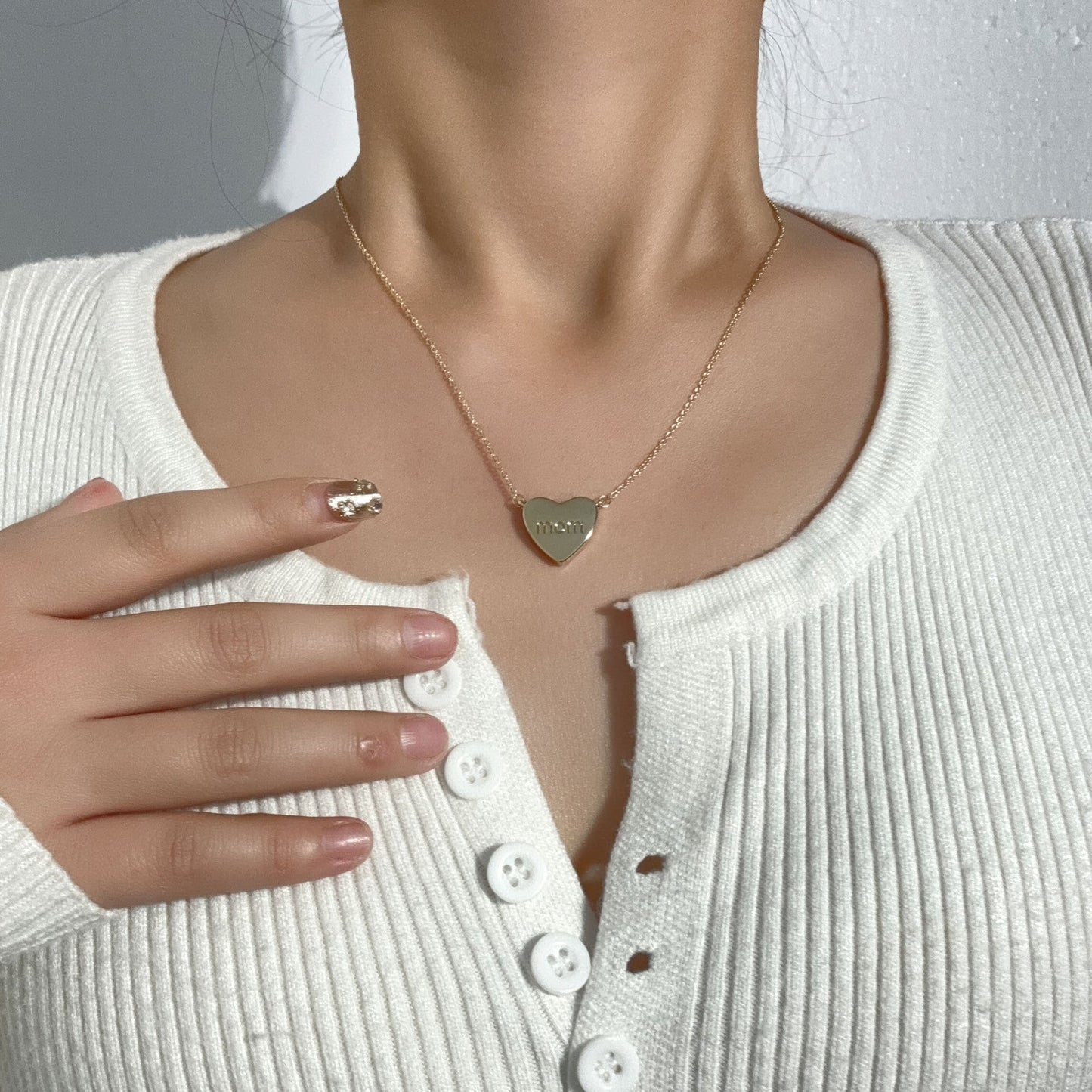 European And American Loving Heart Zircon Mother's Day Corrosion Letter Mom Geometric Brass Double Open Peach Heart Necklace - Zambeel