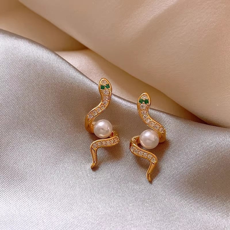 Exquisite Full Rhinestone Zircon Simulated Snakes Bead Stud Earrings For Women - Zambeel