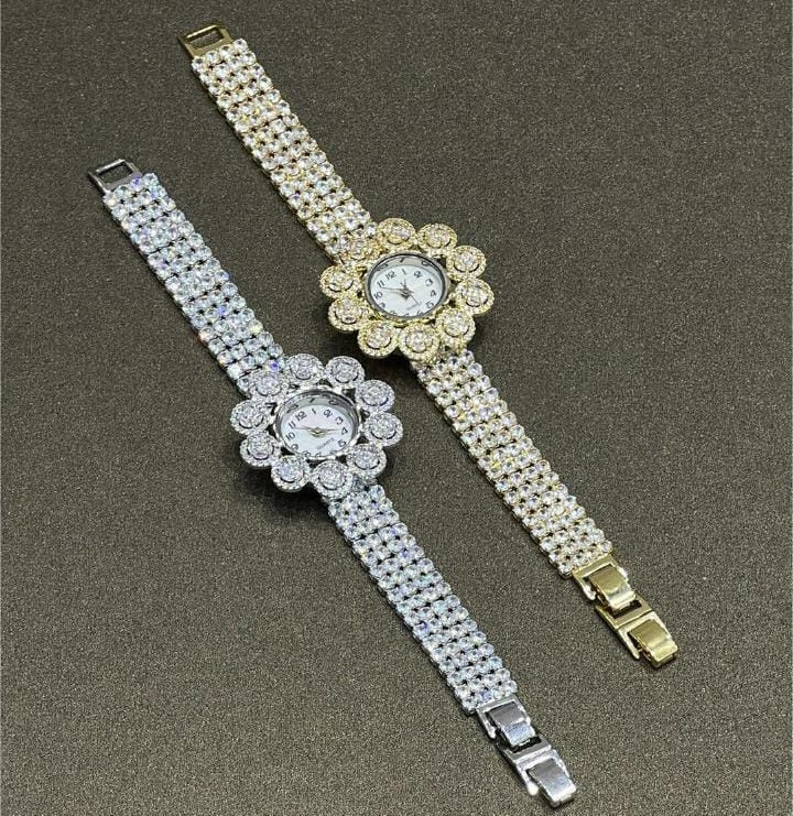 Floral Bloom Diamond Watch - Zambeel