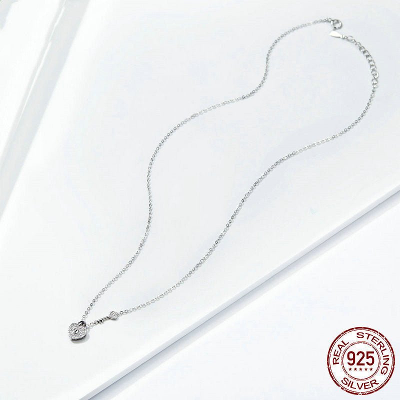 Heart Lock Necklace Women's Fashion White Gold Plated - Zambeel