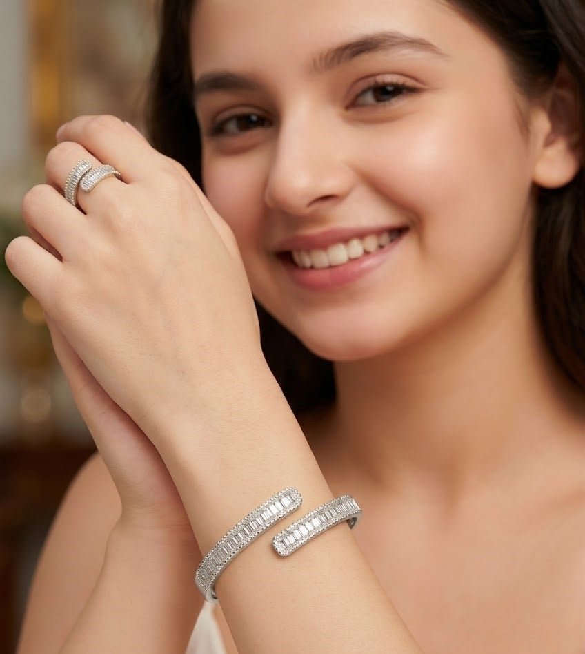 Infinity Oval Luxe Kada Set - Zambeel