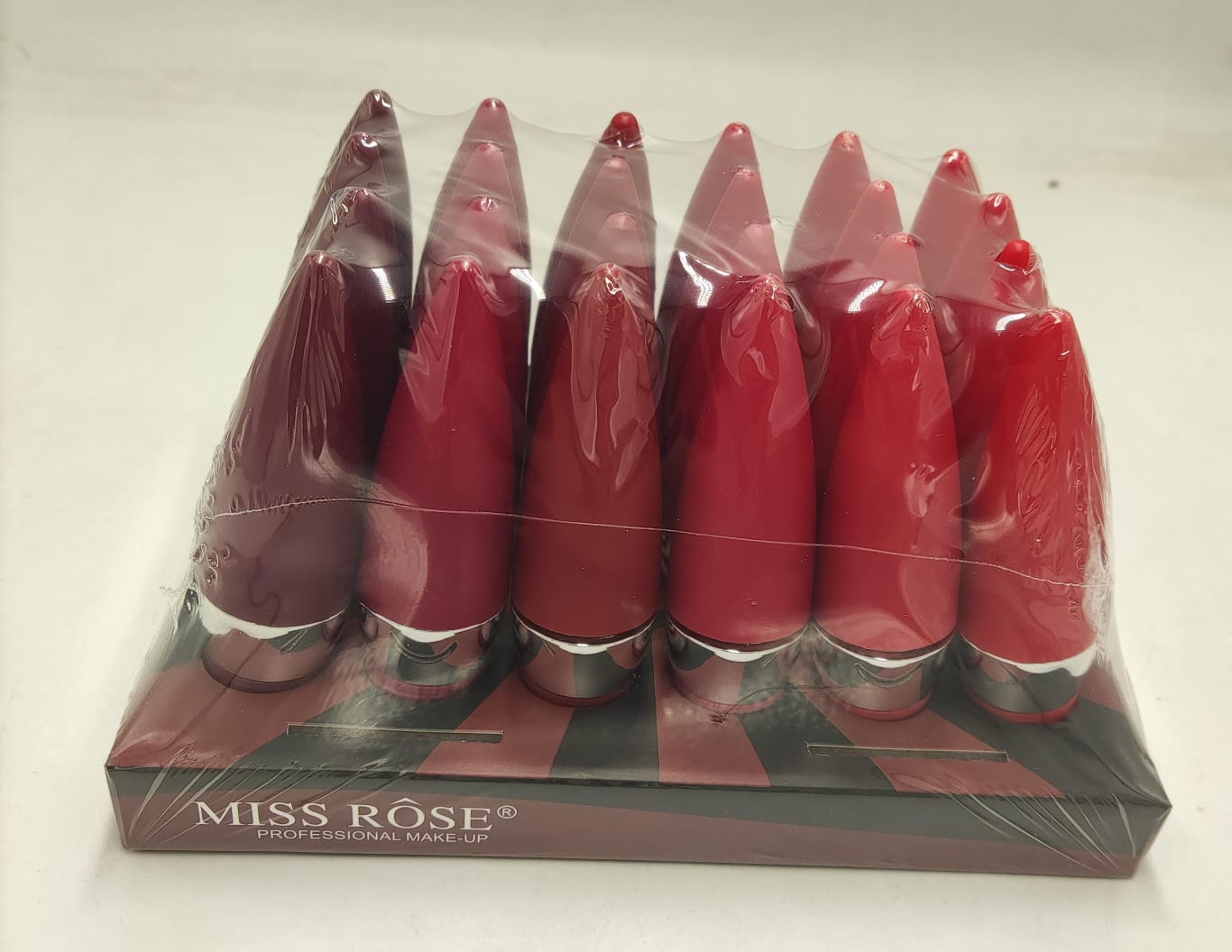 Miss Rose - Light Bulb Lipstick - Zambeel
