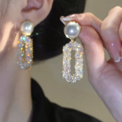 Oval Full Diamond Eardrops Special - interest Design Pearl - Zambeel