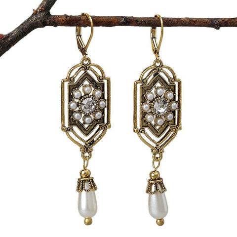 Popular Retro Fashion Creative Women's Earrings - Zambeel