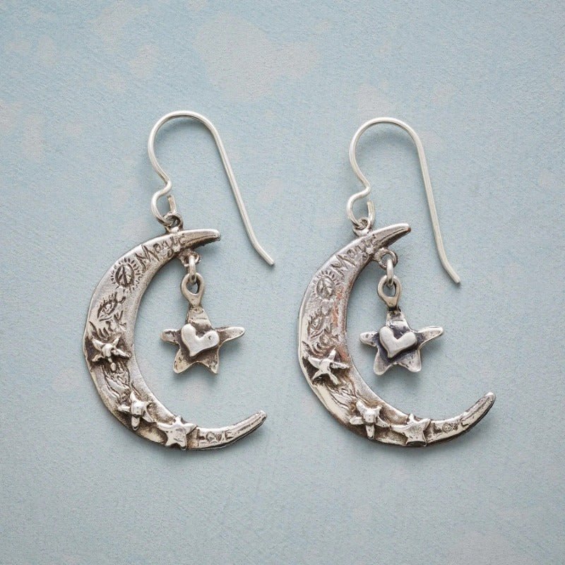 Retro Fashion Creative Women's Earrings - Zambeel