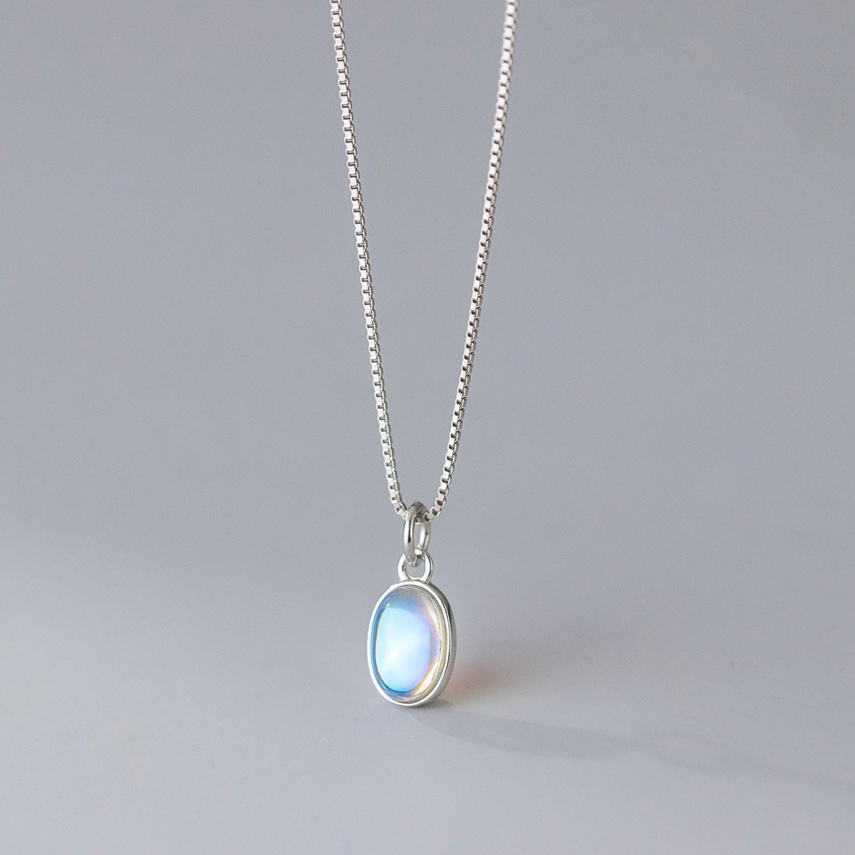 S925 Sterling Silver Synthetic Glass Heart Oval Necklace - Zambeel
