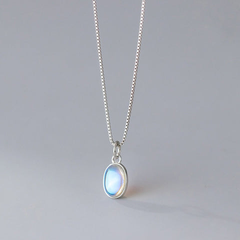 S925 Sterling Silver Synthetic Glass Heart Oval Necklace - Zambeel