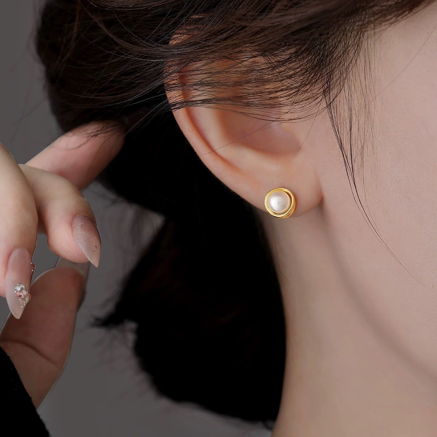 Silver Needle Planet Freshwater Pearl Stud Earrings High - End - Zambeel