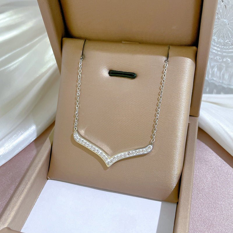 Simple Style Full Diamond Large V Furnace Real Gold Necklace - Zambeel