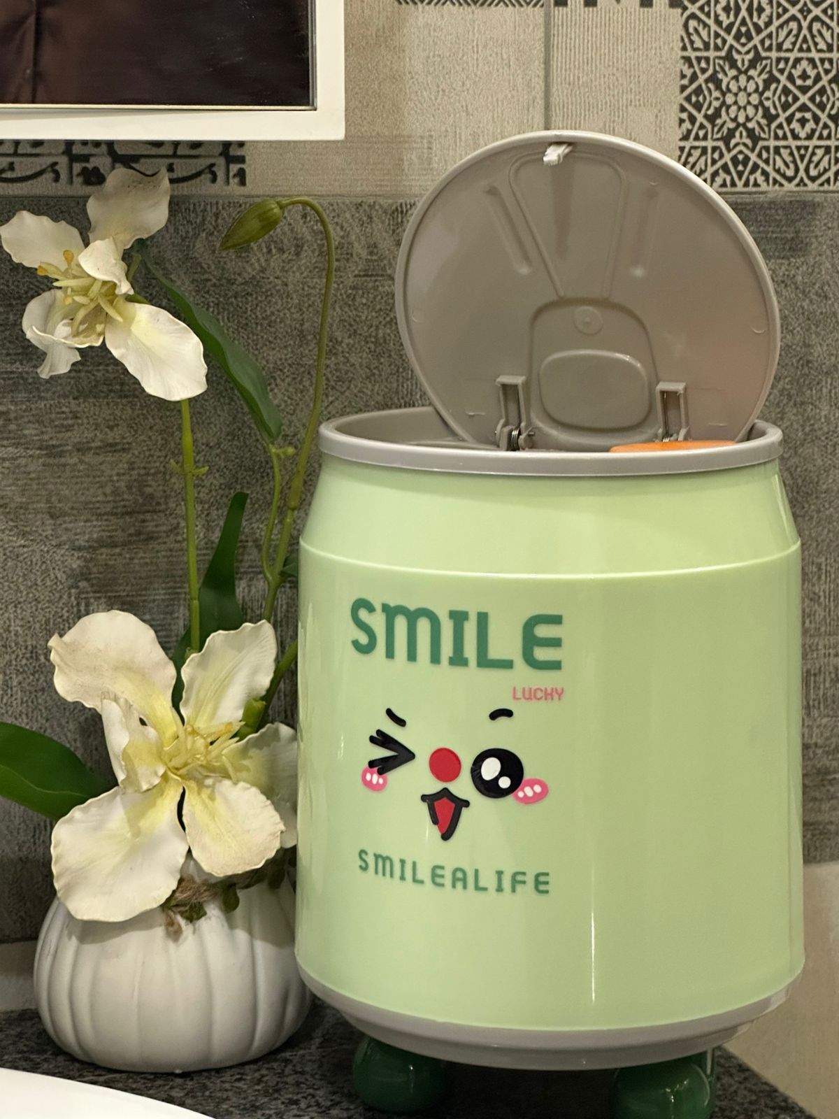 SmileLife Desk Organizer Bin - Zambeel