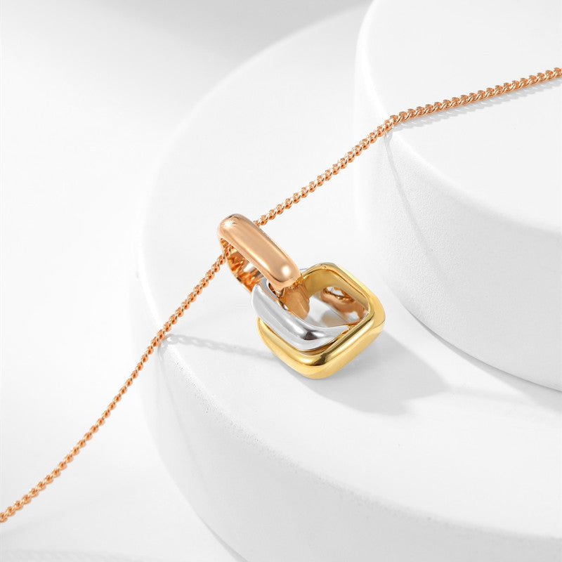 Square Three - color Ring Necklace Interlocking Clavicle Chain - Zambeel