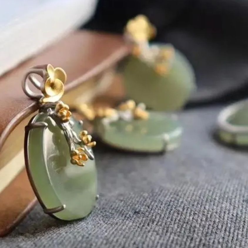 Sterling Silver Gold Plated Hotian Jade Pendant Necklace - Zambeel