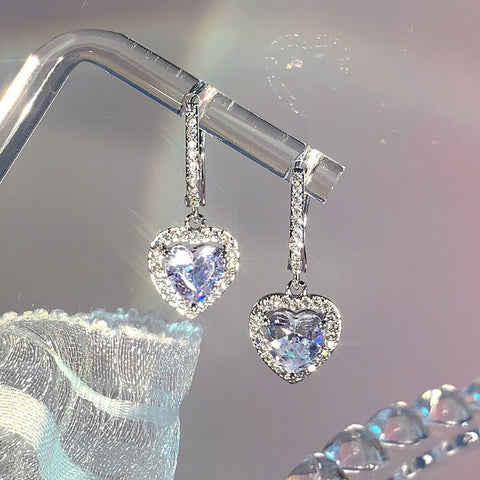 Women's Fashion Loving Heart Zircon Earrings - Zambeel