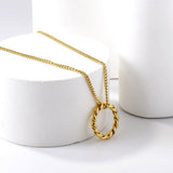 Women's Fashionable Exquisite Non - Fading Openwork Circle Gold Simple Twist Necklace - Zambeel