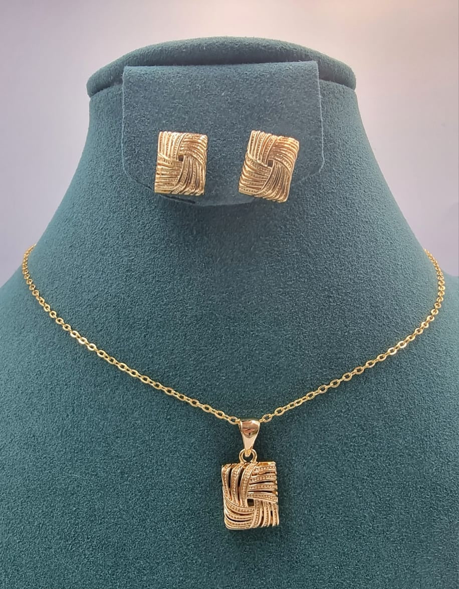 Woven Square Pendant Set - Zambeel