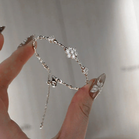 Zircon Flower Bracelet Female Special - Interest Design - Zambeel